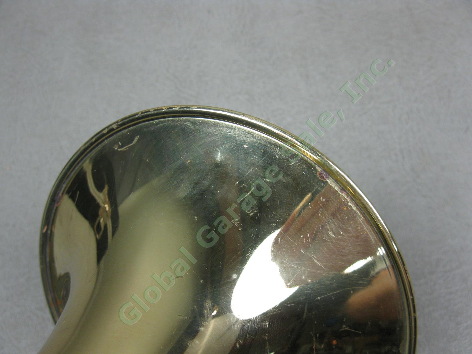 Getzen 300 Series Bb Trumpet W/ Vincent Bach 7C Mouthpiece Case Music Holder Lot 6
