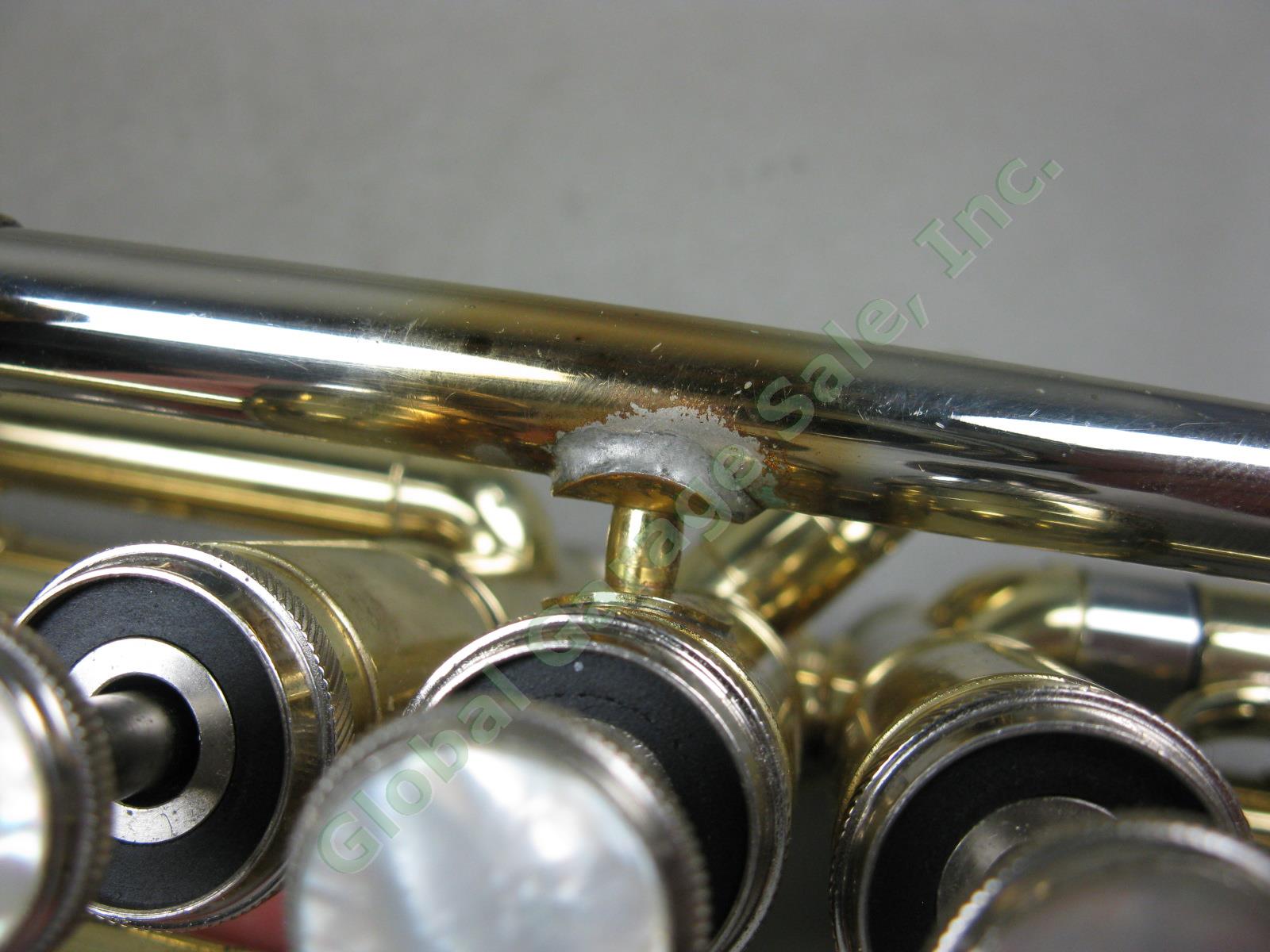 Getzen 300 Series Bb Trumpet W/ Vincent Bach 7C Mouthpiece Case Music Holder Lot 10