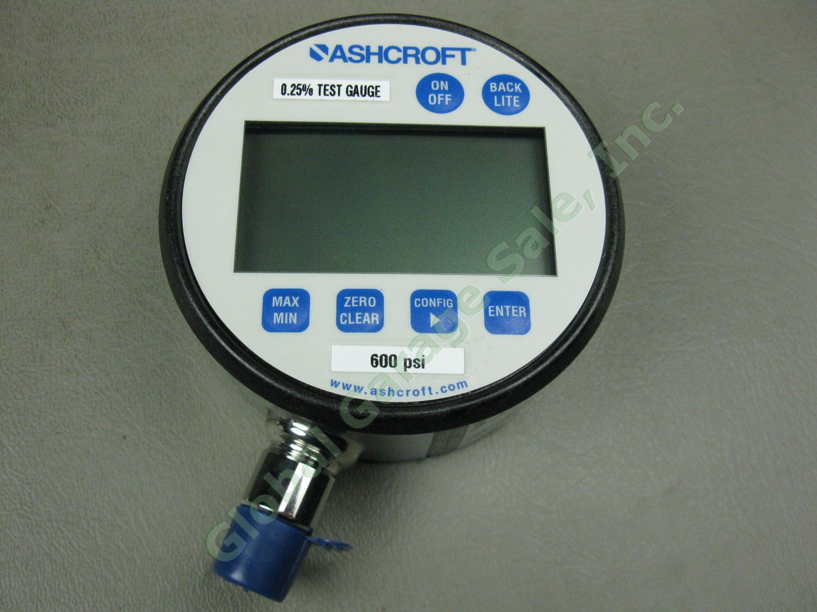 NOS Ashcroft 0.25% Digital Pressure Test Gauge 302084SD02L 600psi + Cover Pouch+ 2