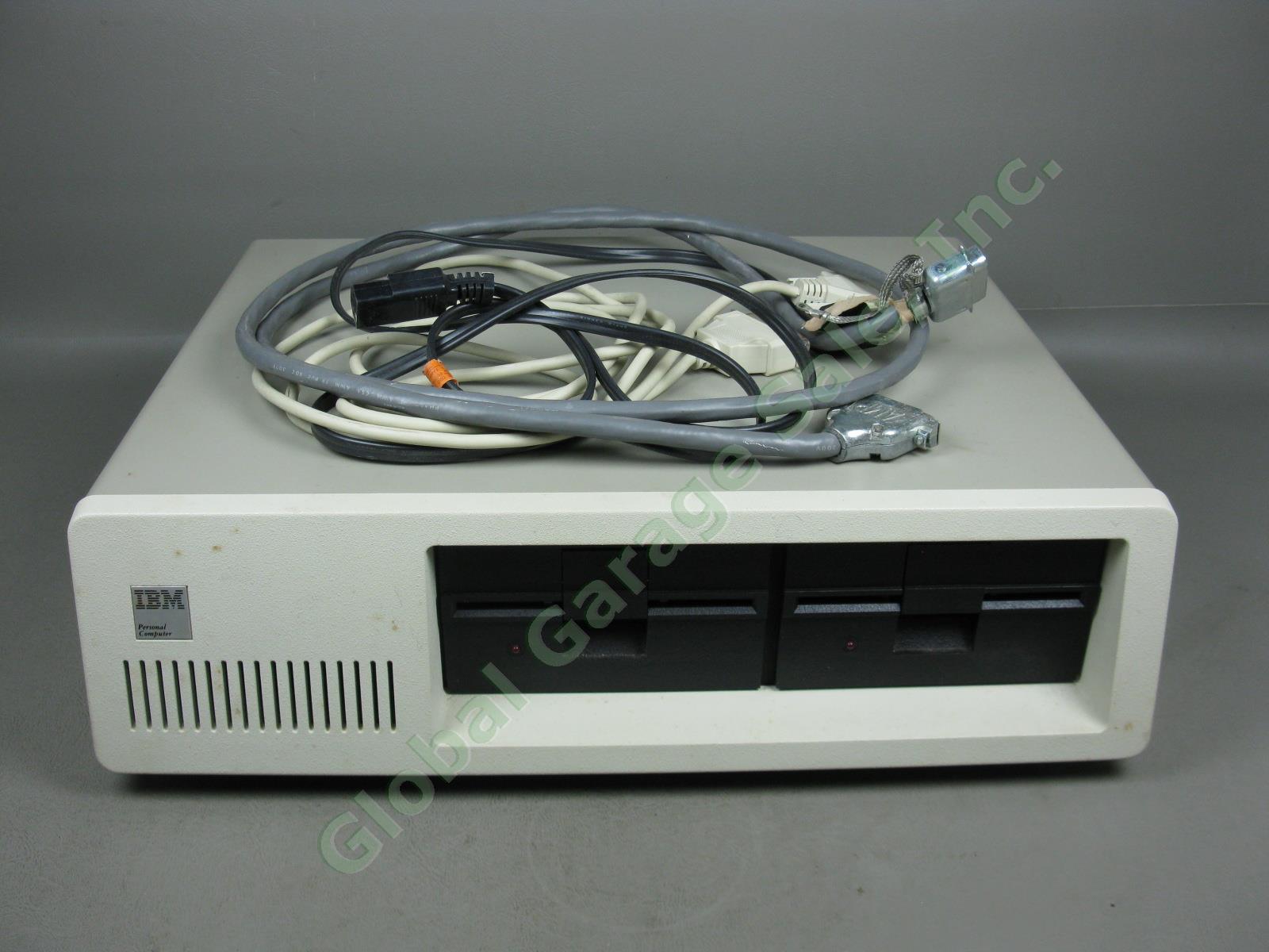 Vtg Early Rev A IBM 5150 PC W/ Dual 5.25" Floppy Disk Drives 3 Cables Bundle Lot
