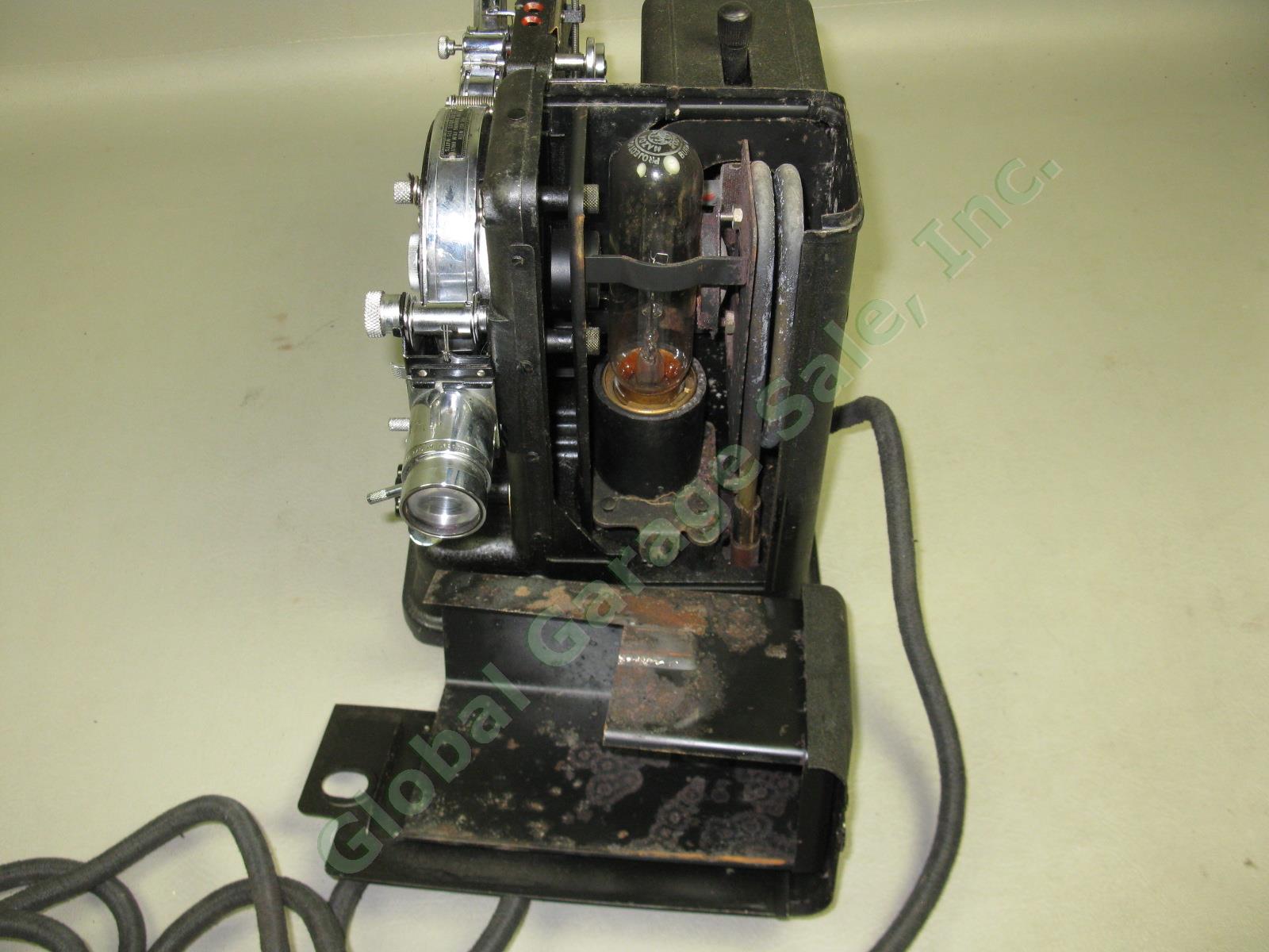 Vtg Antique Eastman Kodak Kodascope Model B 16mm Movie Film Projector + Case Lot 11