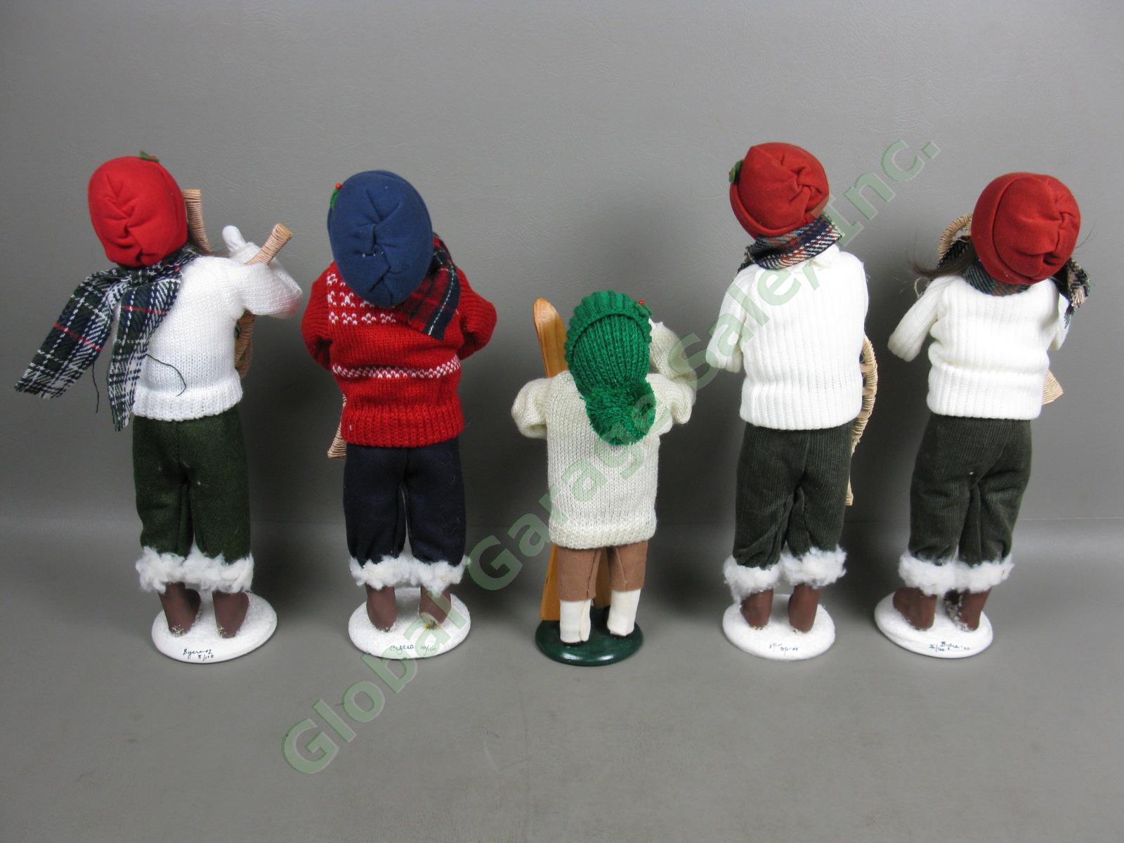 Vtg Byers Choice Carolers Lot Adults With Snowshoes +Boy Skis Signed Ltd Edition 7