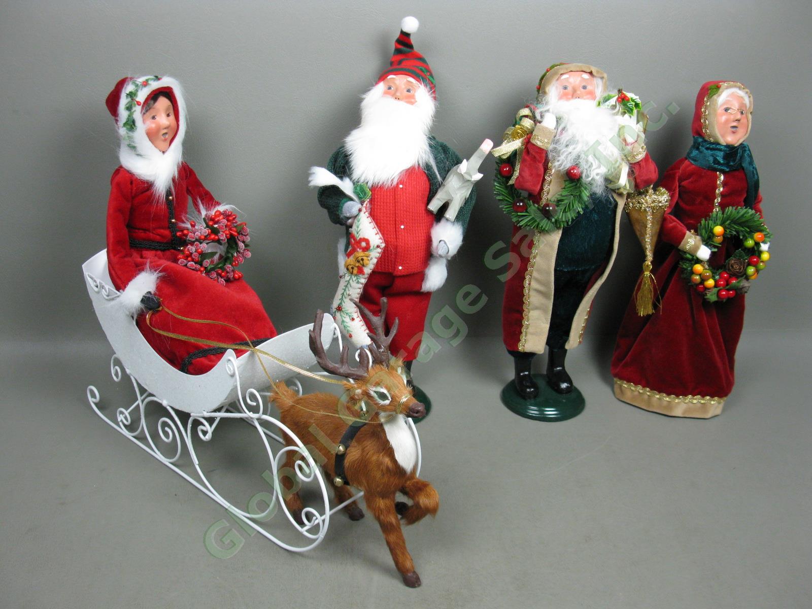 4 Byers Choice Carolers Lot Santa + Mrs Claus Woman With Sleigh + Reindeer NR!