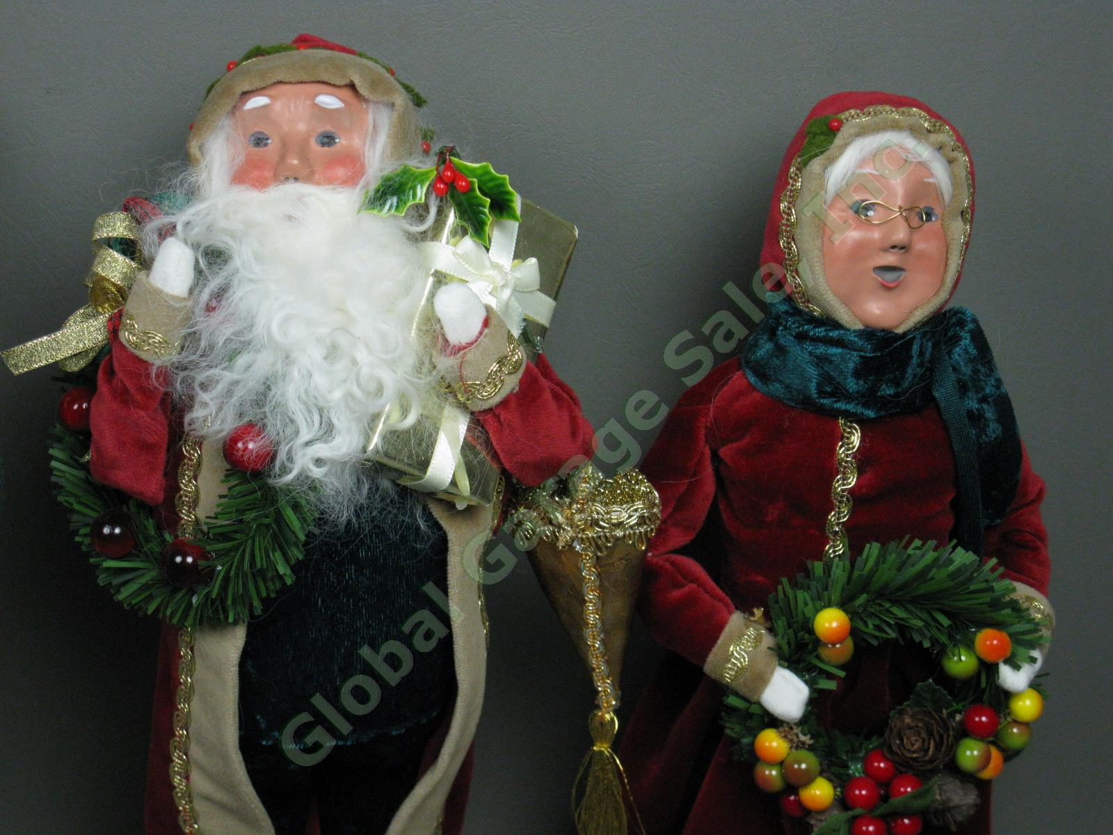 4 Byers Choice Carolers Lot Santa + Mrs Claus Woman With Sleigh + Reindeer NR! 1