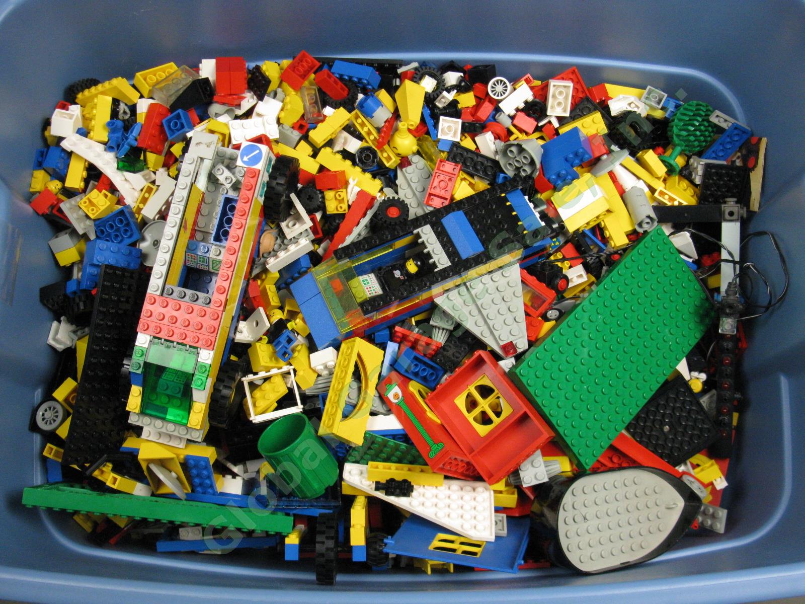 LEGO Assorted 13 Pound Lb Bulk Minifigure Figure Brick Block Part Piece Kit Lot
