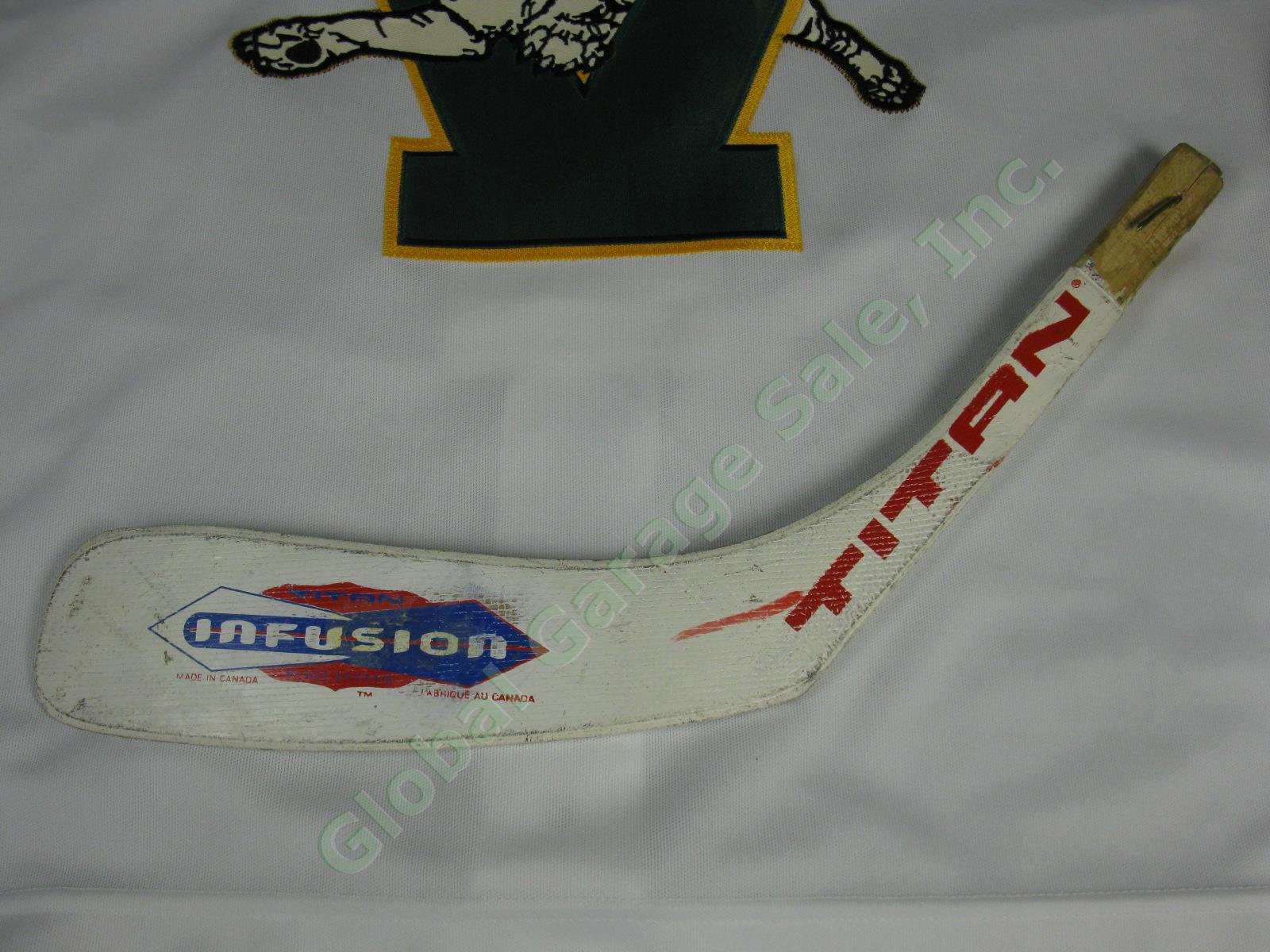 Martin St Louis Signed NHL Selanne Hockey Stick Blade + UVM Catamounts Jersey NR 4