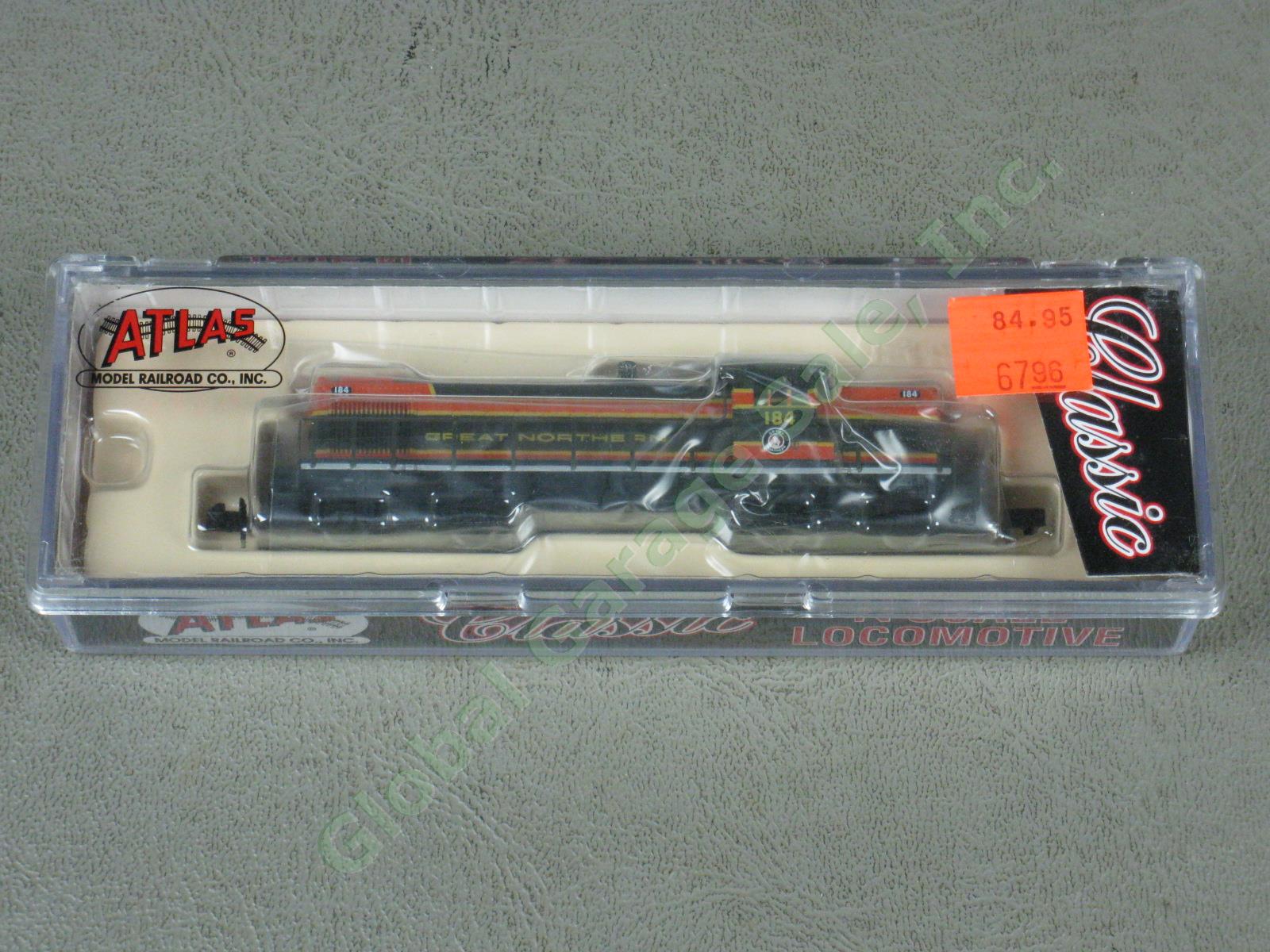 NEW Atlas N-Scale Locomotive 44006 RS-1 Alco Great Northern #184 GN Railroad