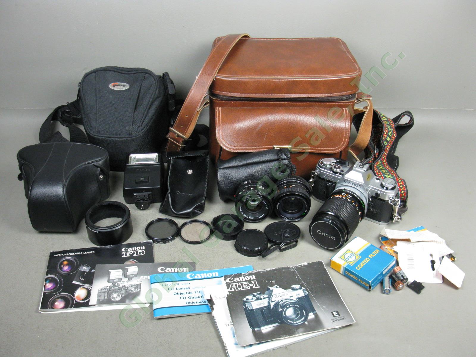 Canon AE-1 35mm SLR Camera FD 135mm 50mm 28mm Lens Speedlite 155A Flash Case Lot