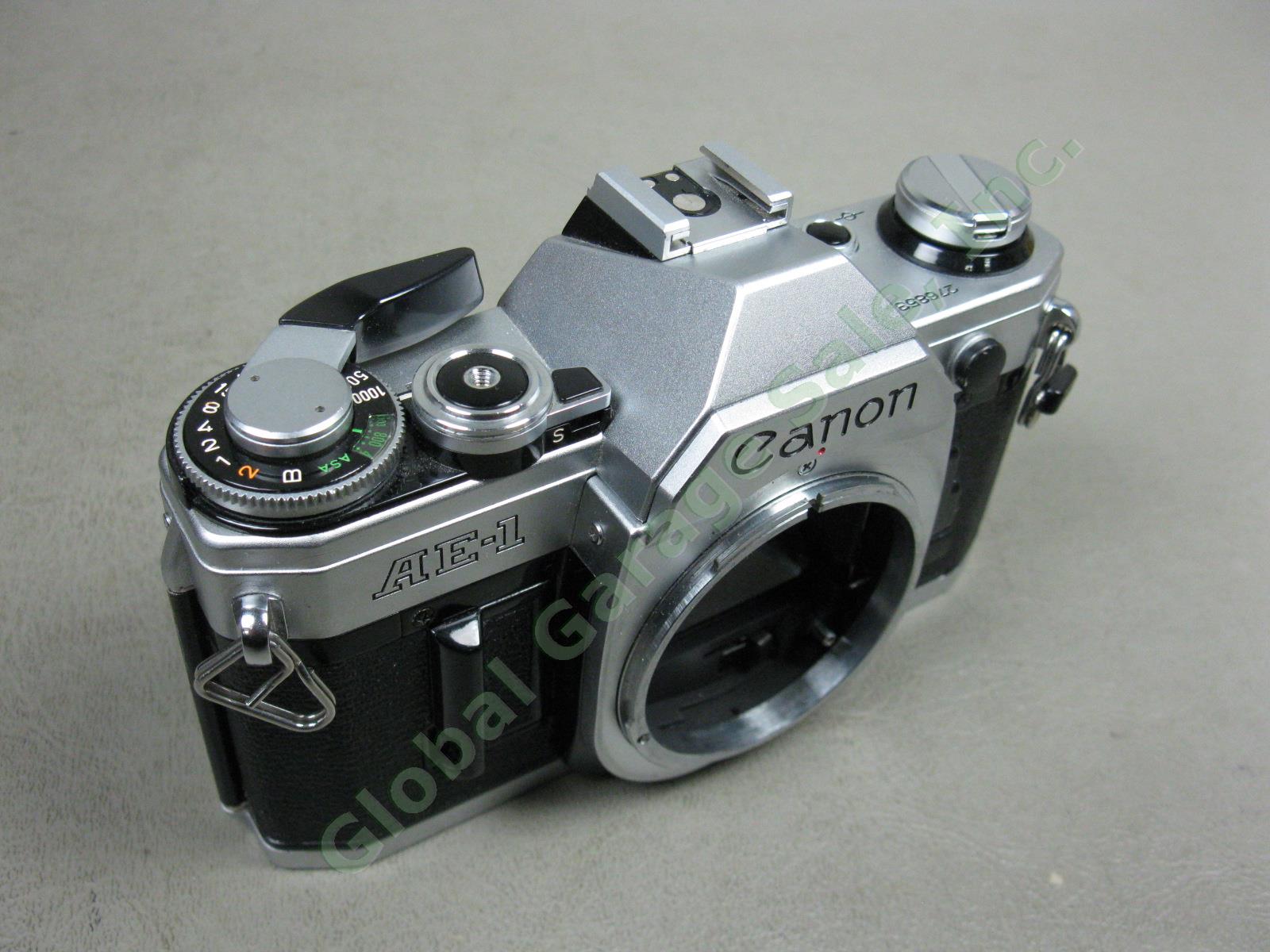 Canon AE-1 35mm SLR Camera FD 135mm 50mm 28mm Lens Speedlite 155A Flash Case Lot 4