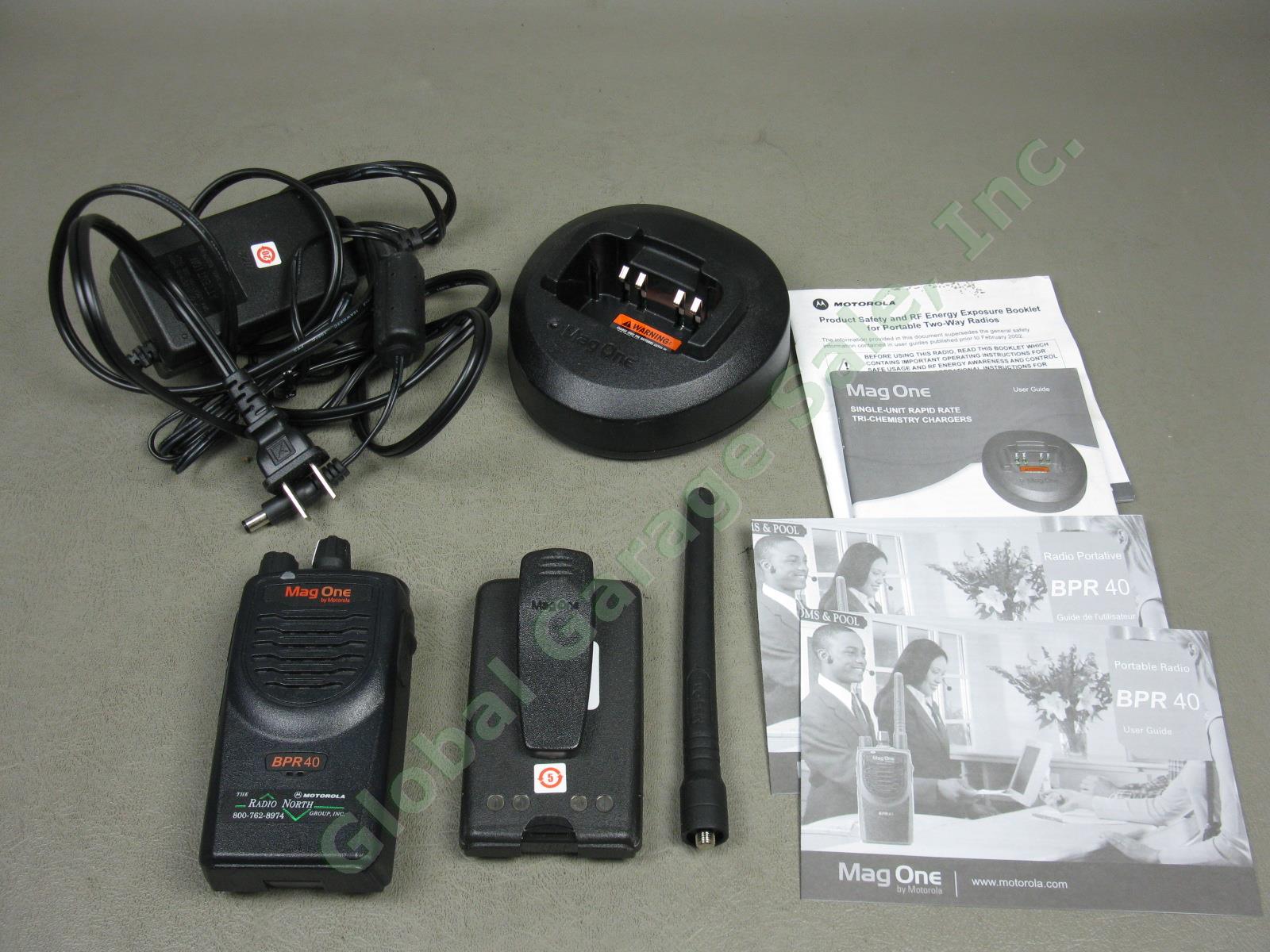Motorola MagOne BPR40 Two-Way 5-Watt 8-Channel VHF Band Radio AAH84KDS8AA2AN Lot