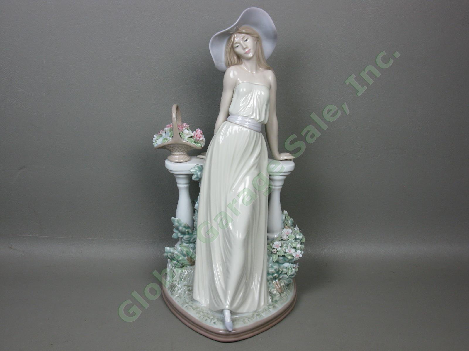 Vtg Lladro #5378 Time For Reflection 13.5" Figurine 1986-1992 Woman Flowers Hat