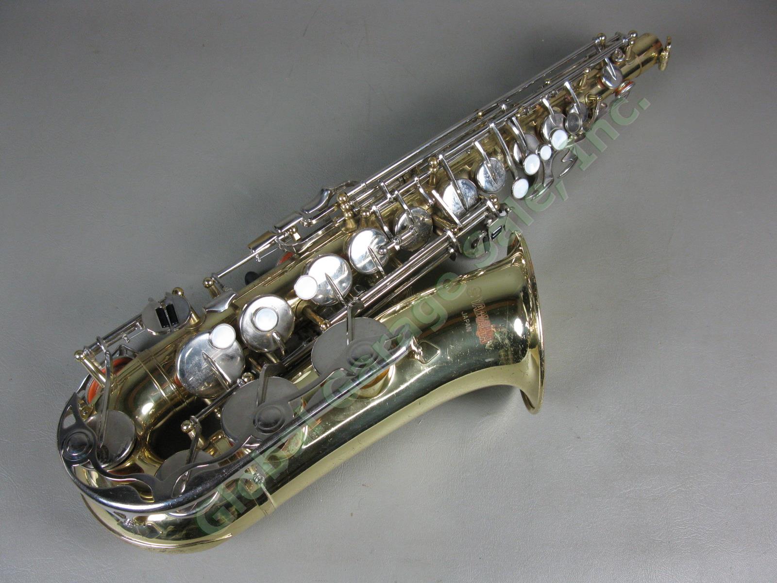 Yamaha YAS-23 YAS23 Standard Eb Alto Saxophone Sax Hard Case 4C Mouthpiece Strap 1