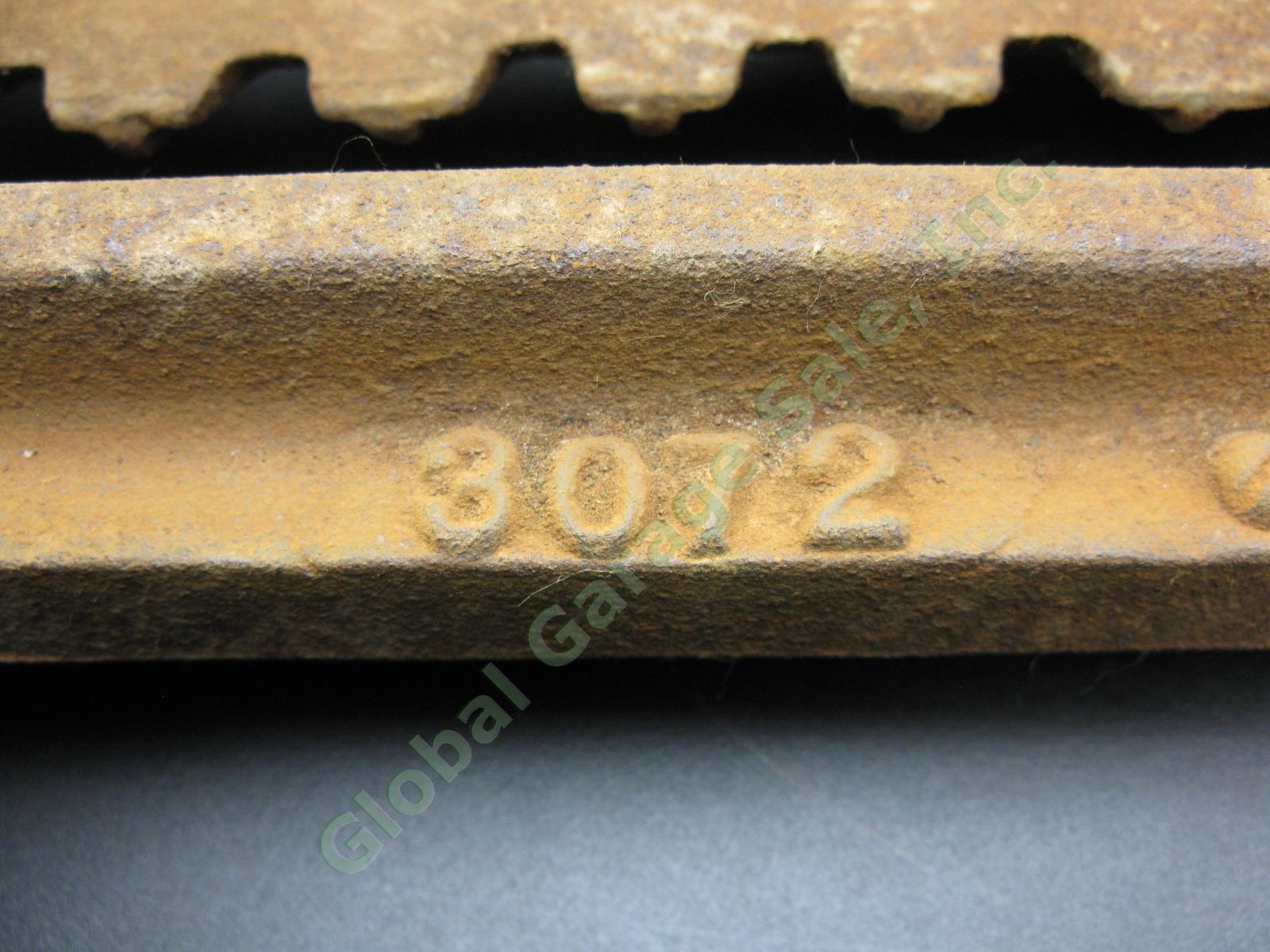 Vtg Antique Cast Iron Wood Coal Cook Stove Grate #3072 No Shaker Handle Crank NR 1