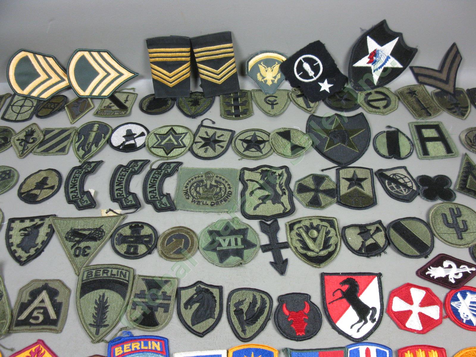 HUGE LOT Assorted Military US Army Patch Collection Vtg WWII Vietnam Era ++ NR! 5