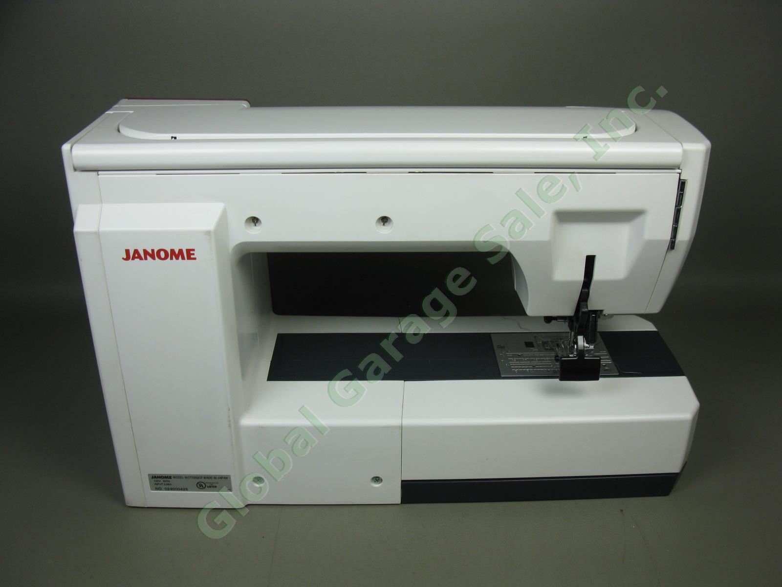 Janome Horizon Memory Craft MC 7700 QCP Sewing Machine Bundle Lot 1 Owner EUC NR 12