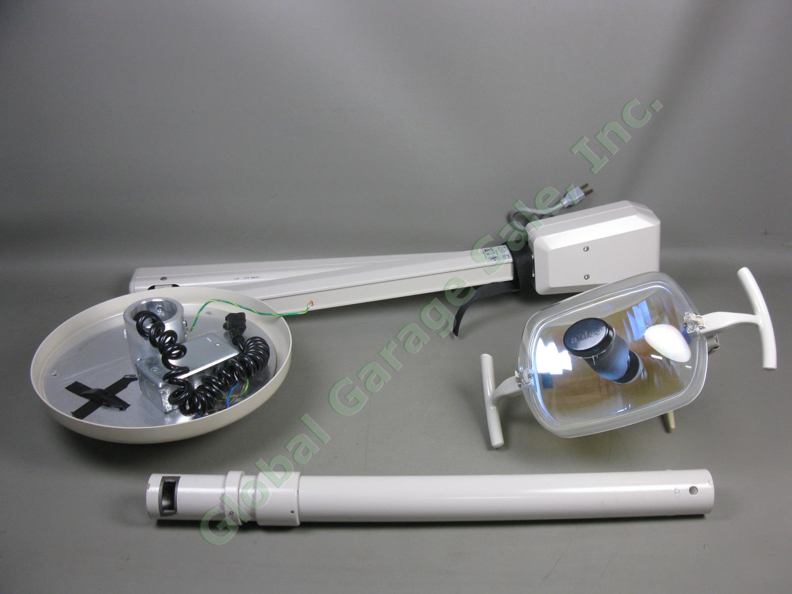 Adec 6300 Ceiling Mount Dental Operatory Patient Exam Light Tested Works Great!! 1