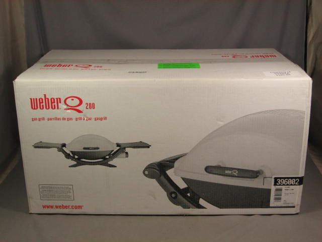 New-In-Box Weber Q 200 Portable Outdoor BBQ Gas Grill