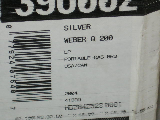 New-In-Box Weber Q 200 Portable Outdoor BBQ Gas Grill 2