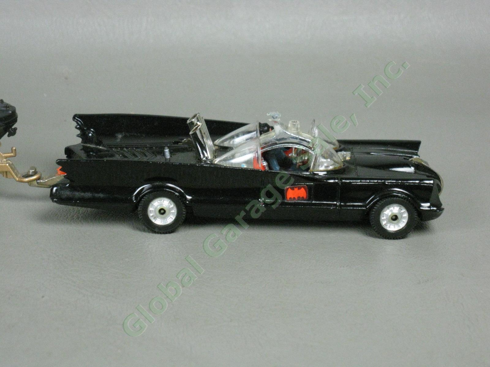 Vintage 1960’s Corgi Batmobile Glastron Bat Boat Trailer Batman Figure Driver NR 4