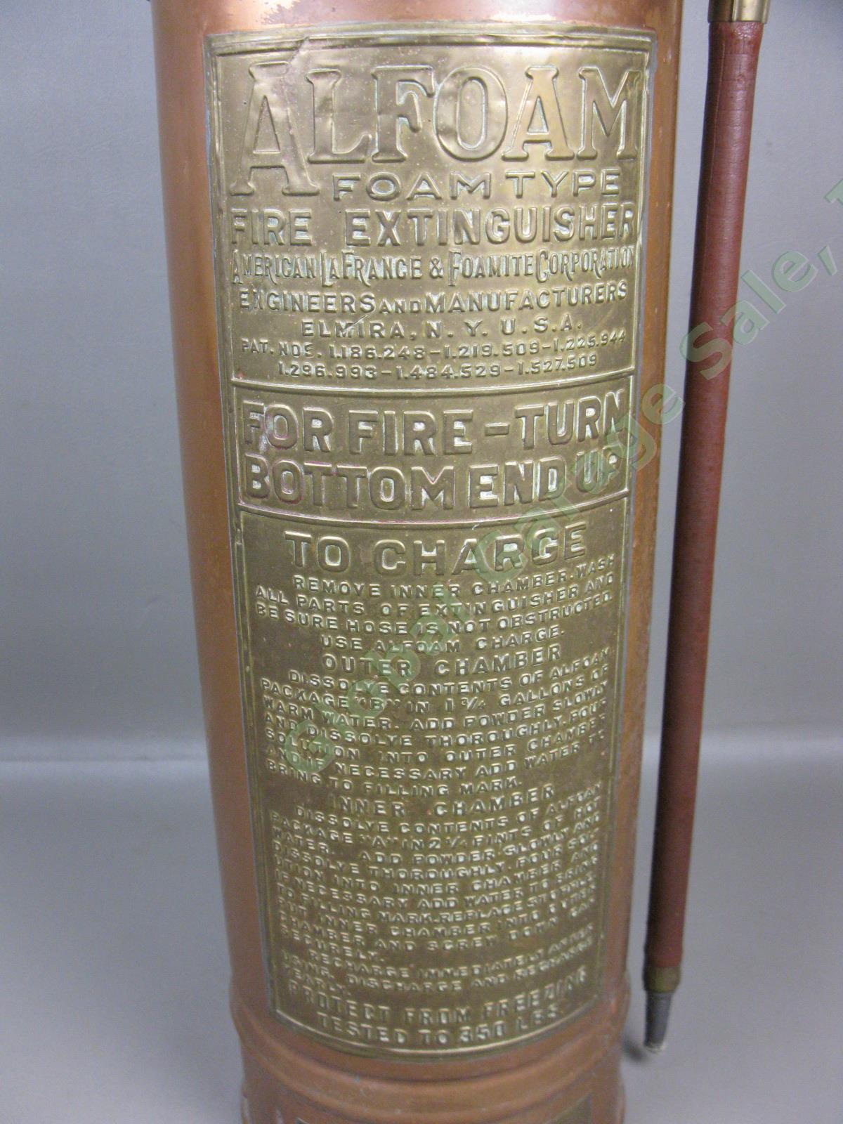 Vtg Antique Alfoam 2-1/2 Gallon Copper + Brass Foam Type Hand Fire Extinguisher 1