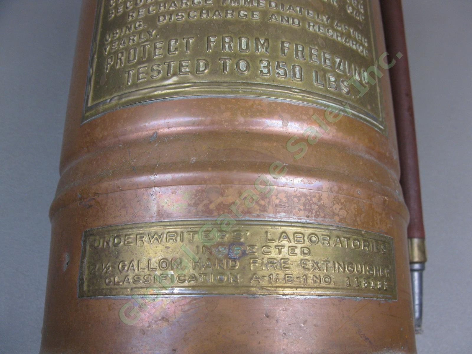 Vtg Antique Alfoam 2-1/2 Gallon Copper + Brass Foam Type Hand Fire Extinguisher 2