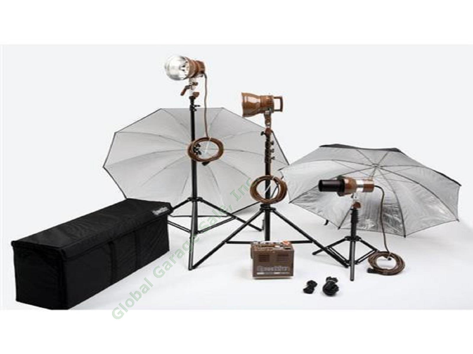Speedotron DM802B Pro Camera Photo Studio Flash Kit 3 Heads Umbrellas Snoot EXC!