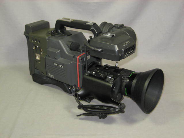 Sony 3CCD DXC-325 CA-325 Video Camera VO-8800 Recorder+ 2