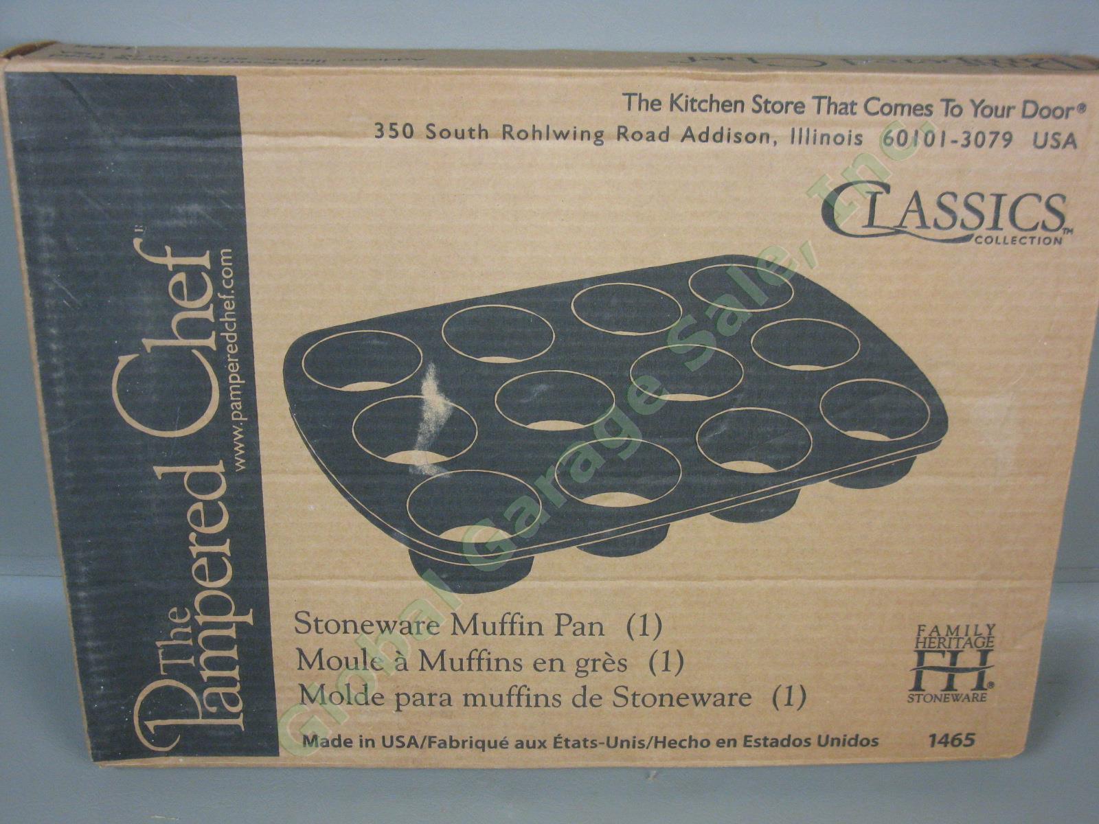 NIB! The Pampered Chef Family Heritage Stoneware 12-Muffin Pan #1465 11"x15" NR! 4