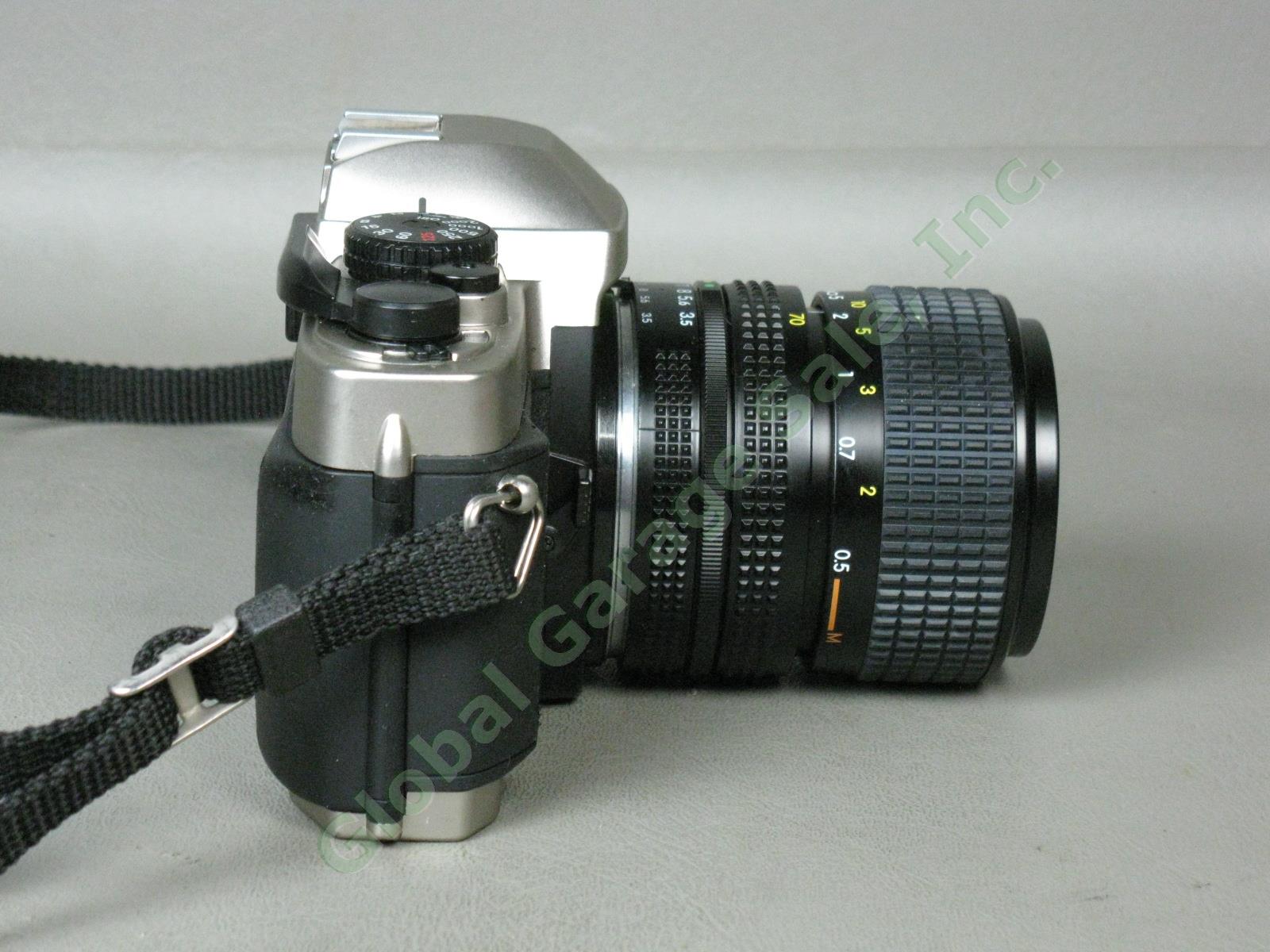 Nikon FM10 35mm SLR Film Camera Nikkor 35-70mm 1:3.5-4.8 Zoom Lens Exc Cond NR! 3