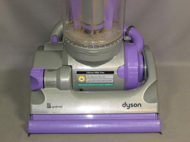 Dyson DC 07 DC07 Animal Upright Bagless Vacuum Cleaner 2