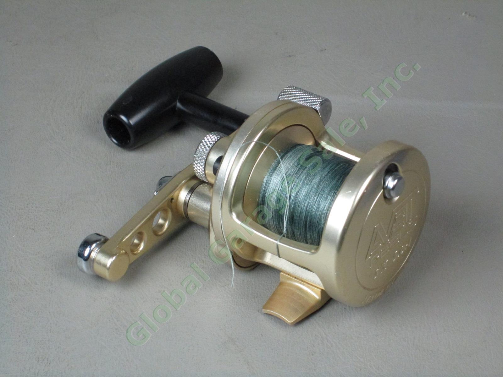 Avet SX 5.0:1 Lever Drag Saltwater Fishing Reel Made In USA Gold Near Mint! NR! 1