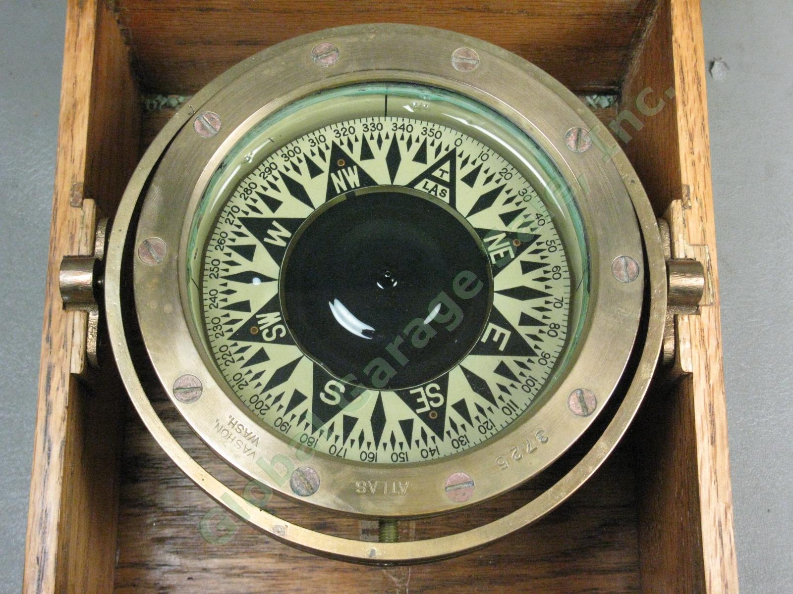 Vtg Antique Atlas Gimbal Mounted Brass Marine Nautical Ships Compass Oak Case NR 2