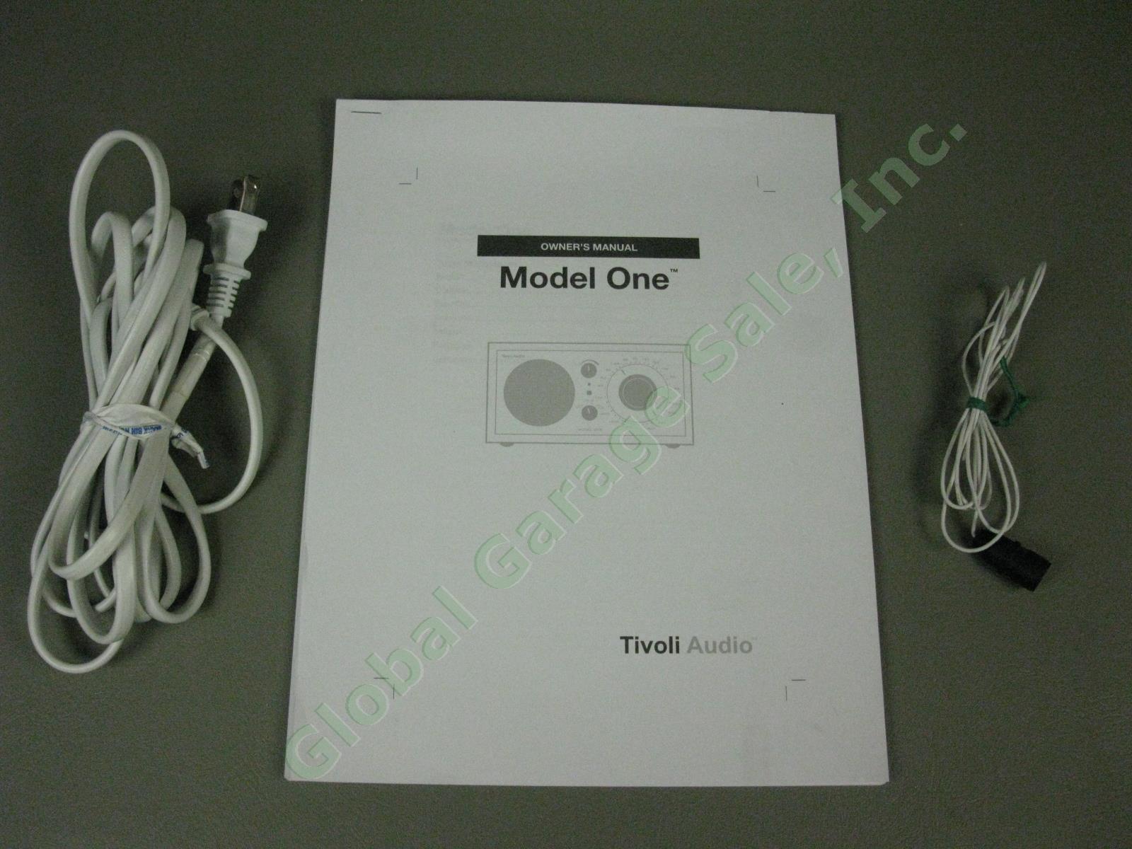 Tivoli Henry Kloss Model One AM/FM Radio White/Silver Tested Working No Reserve! 8