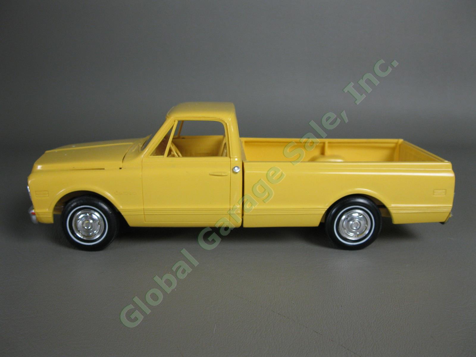 VTG 1970 Chevrolet CST/10 Yellow Fleetside Pickup Truck Plastic Dealer Promo Car 1