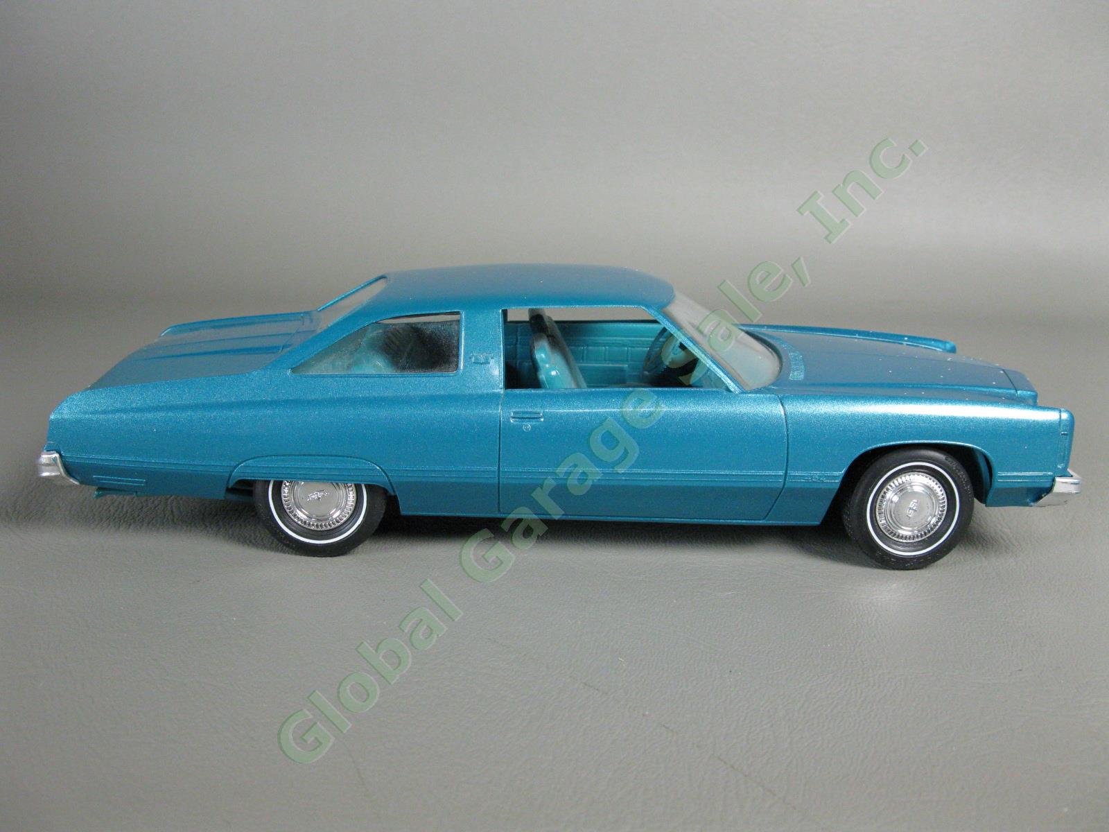 Original VTG 1974 Chevrolet Caprice Classic Blue Plastic Dealer Promo Model Car 3