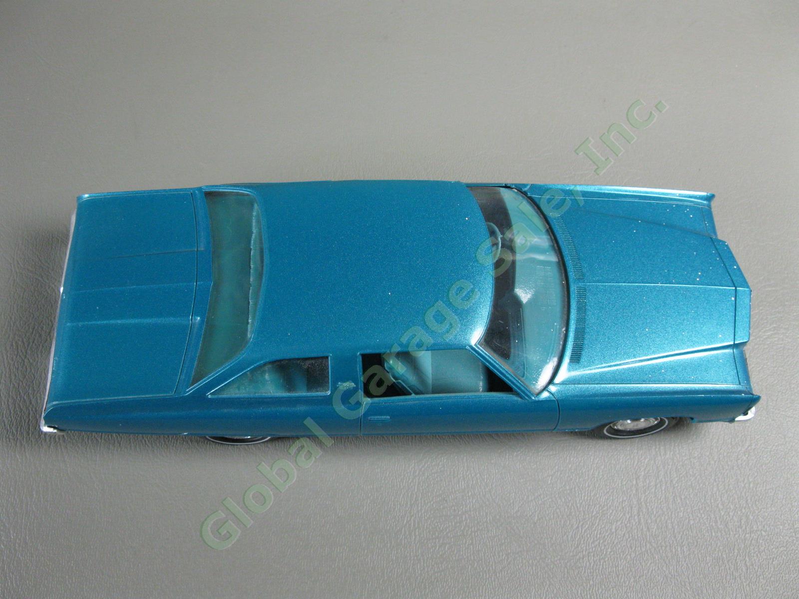 Original VTG 1974 Chevrolet Caprice Classic Blue Plastic Dealer Promo Model Car 5