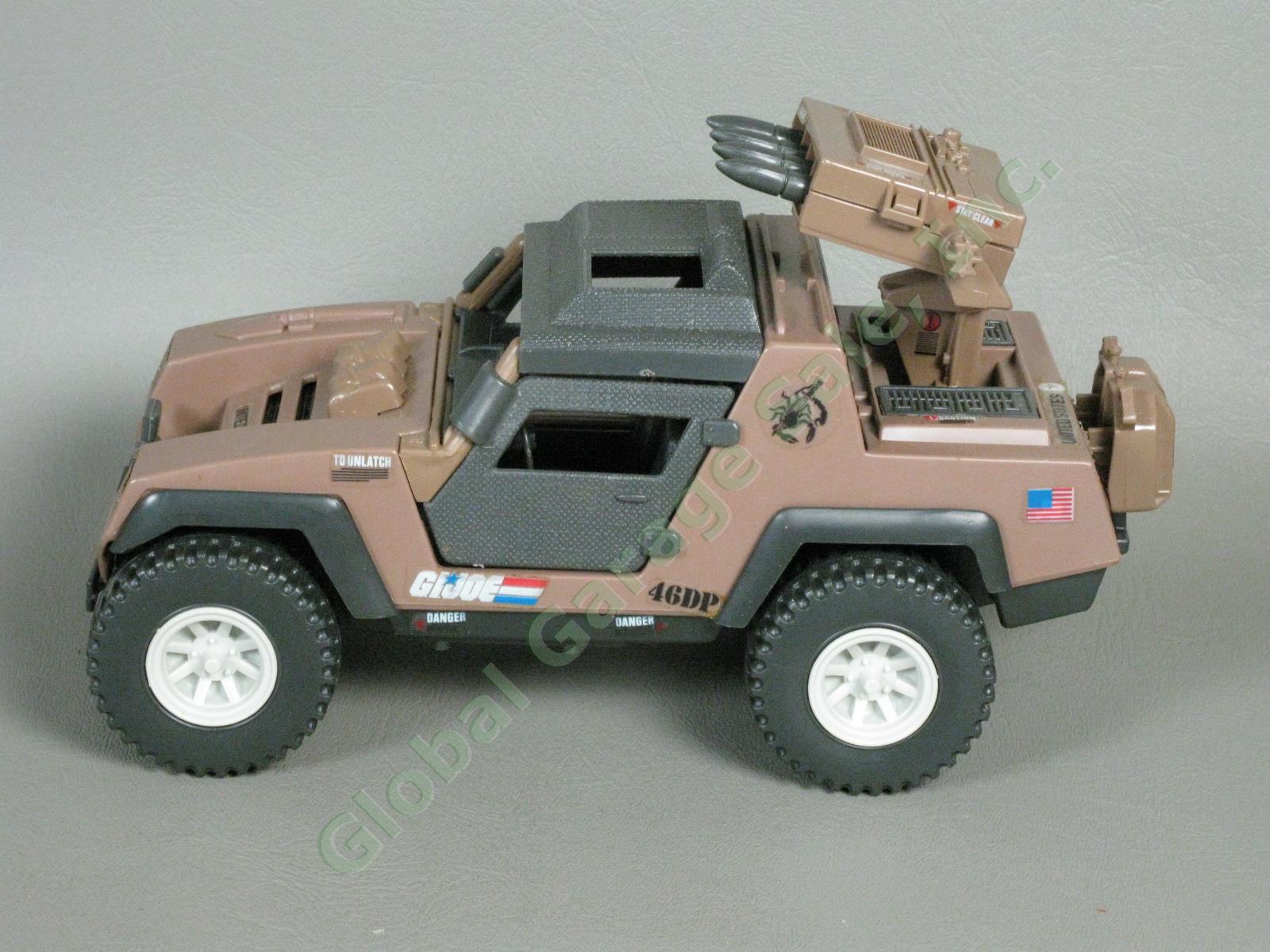 100% COMPLETE Original 1984 GI Joe Vamp Mark II Attack Jeep Vehicle Tan Clutch 1