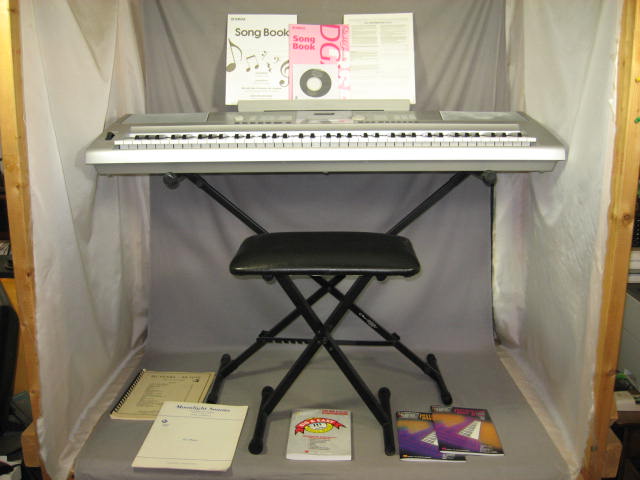 Yamaha DGX-205 Portable Grand Electronic Keyboard + NR