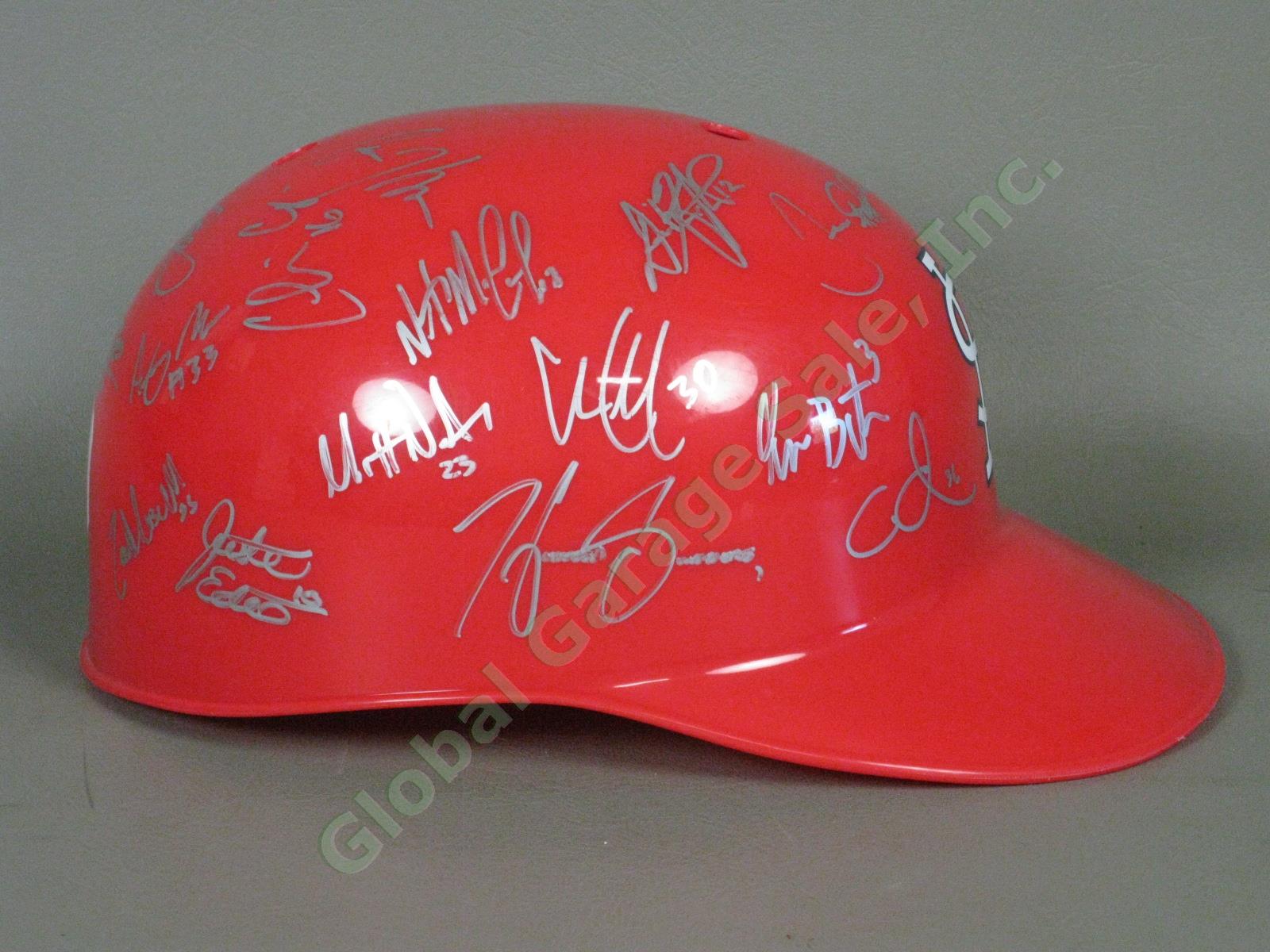 2010 Batavia Muckdogs Team Signed Baseball Helmet NYPL St. Louis Cardinals NR 1