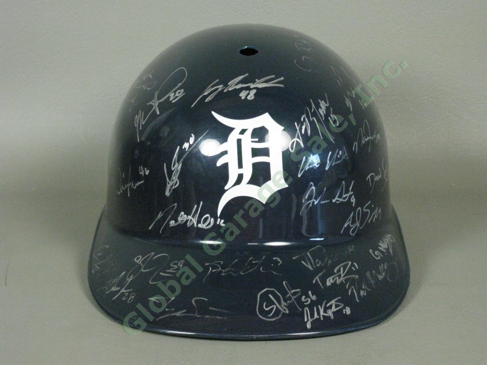 2015 Connecticut Tigers Team Signed Baseball Helmet MiLB MLB NYPL Detroit NR