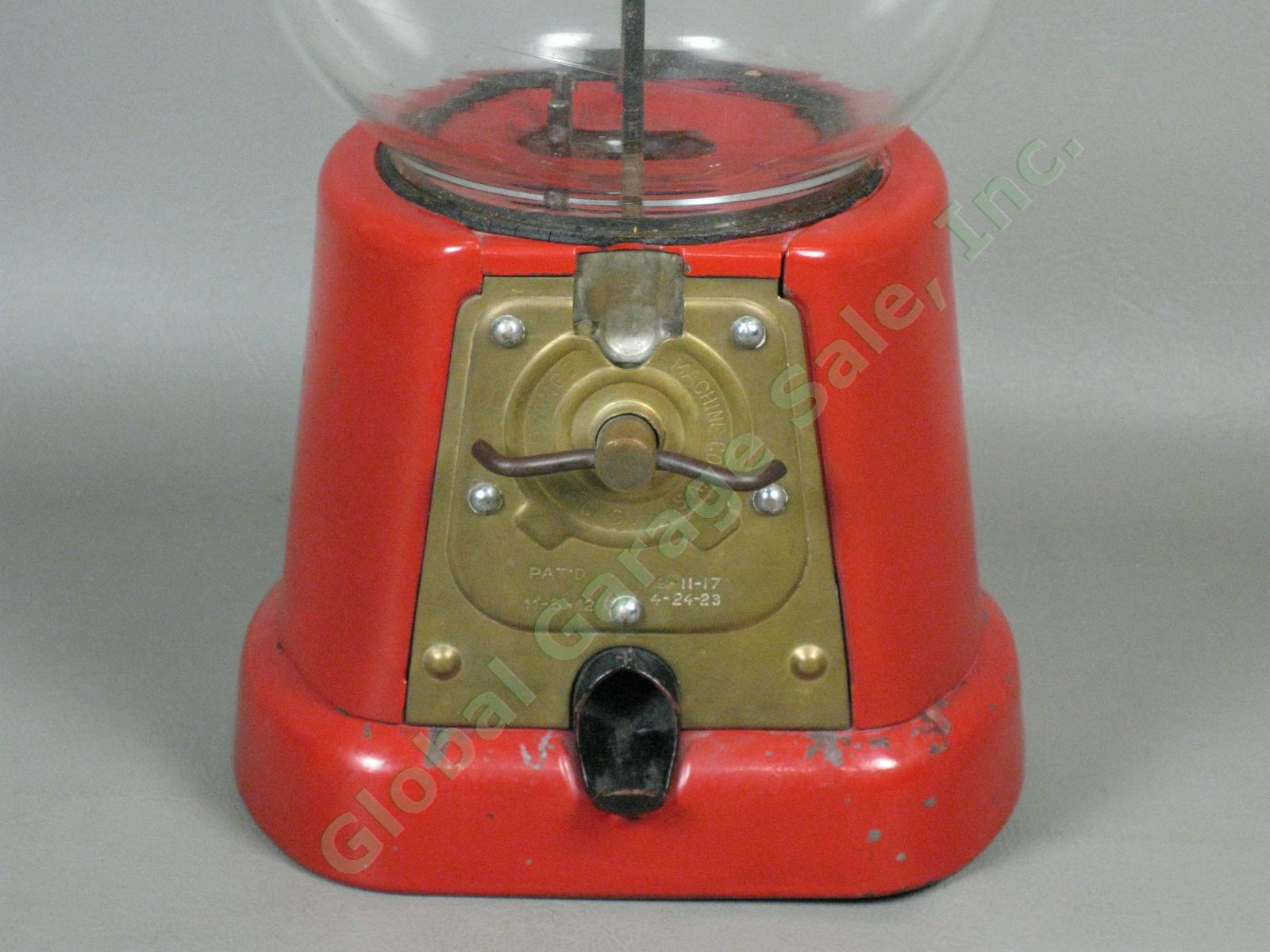 Vtg Antique Advance Gumball Machine Chicago IL Patent 1923 w/Globe + Key Works! 2