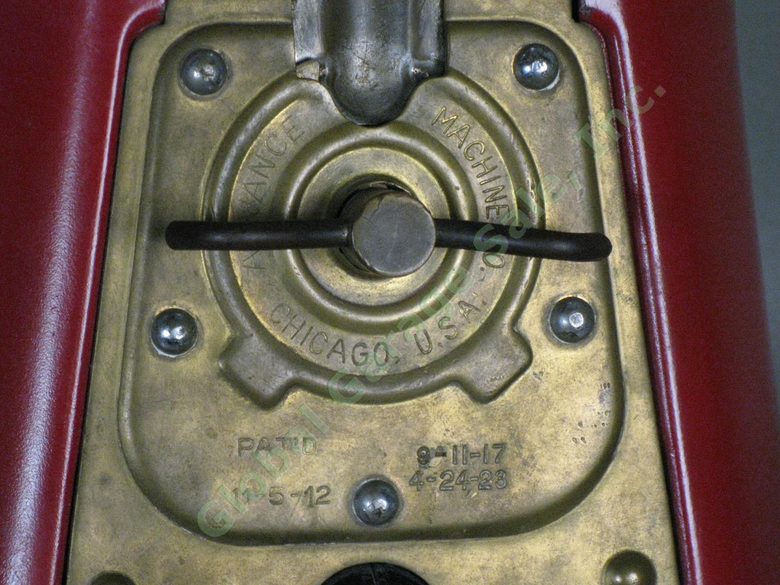 Vtg Antique Advance Gumball Machine Chicago IL Patent 1923 w/Globe + Key Works! 3