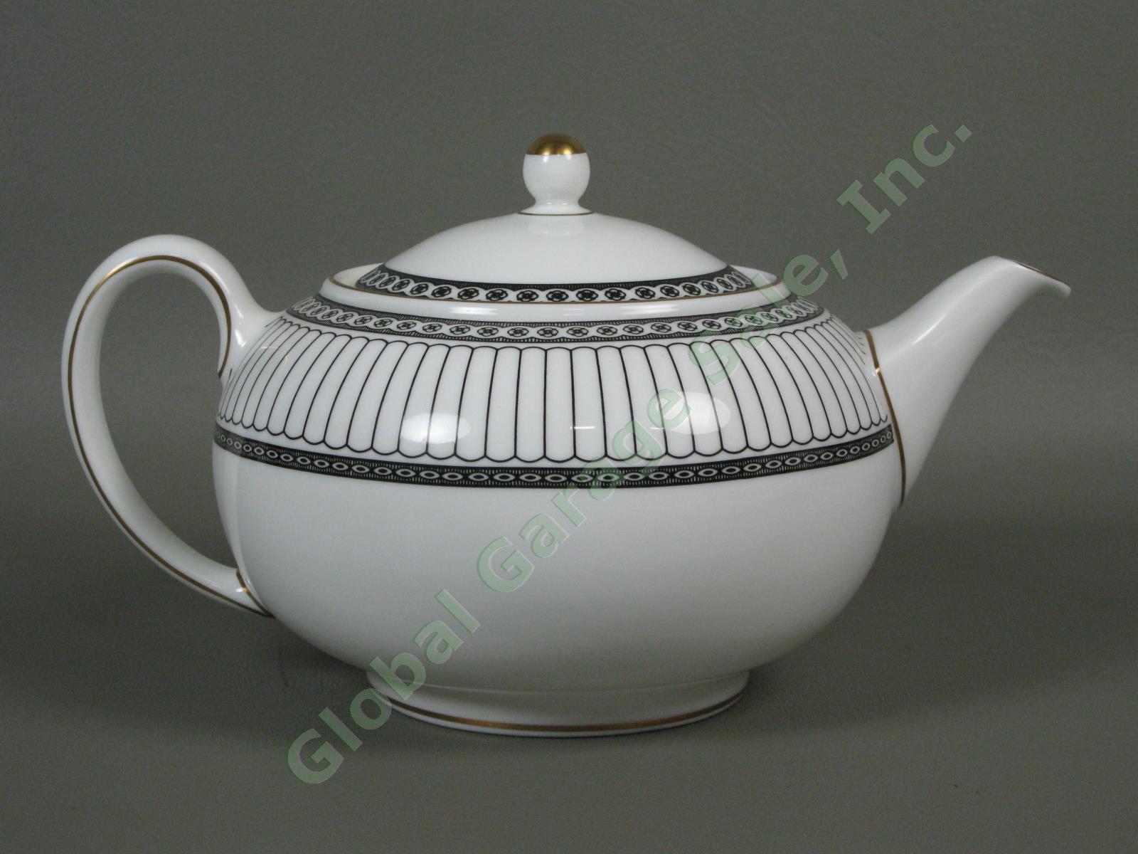 RARE 4 Cup Teapot & Lid Wedgwood Colonnade Black England Bone China Tea Pot NR 2