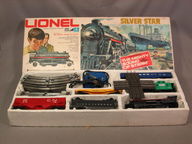 Vintage Lionel Silver Star Electric Model Train Set NR