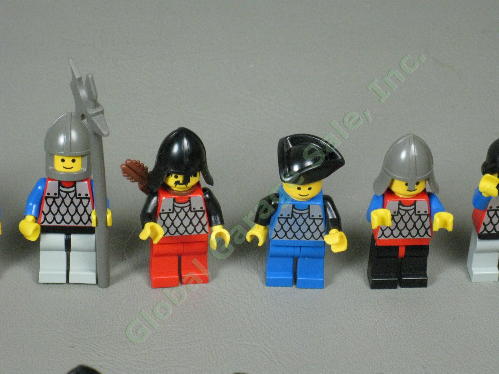 HUGE Lot 45 Lego Medieval Fright Knight Figure Minifigure Castle Armor Extra Set 5