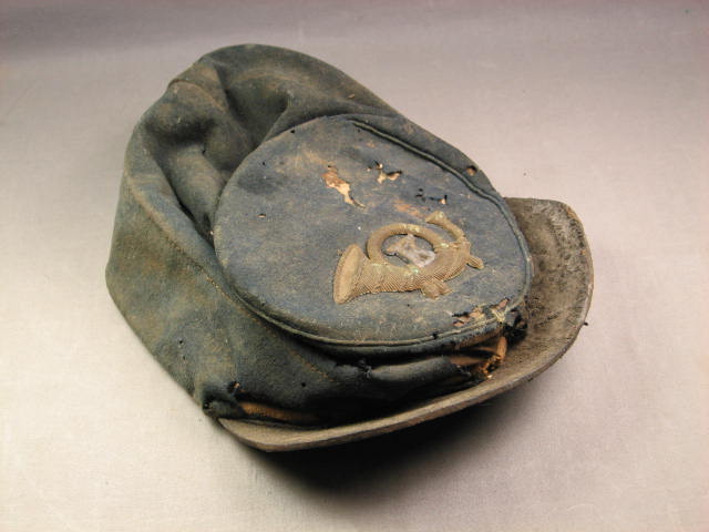 Antique Original VTG United States US Civil War Union Military Kepi Hat Cap Pin 2