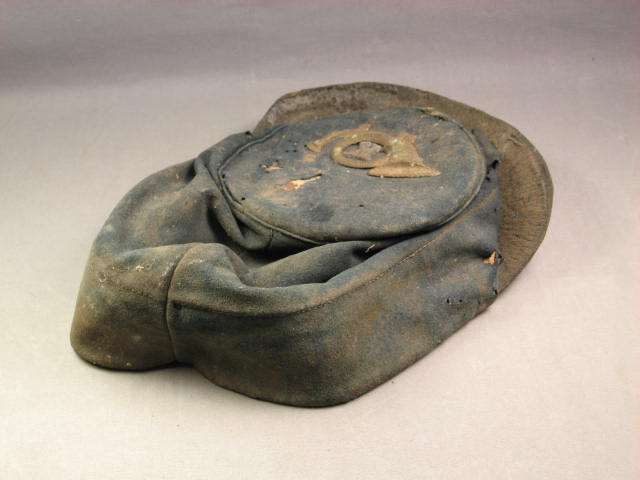 Antique Original VTG United States US Civil War Union Military Kepi Hat Cap Pin 3