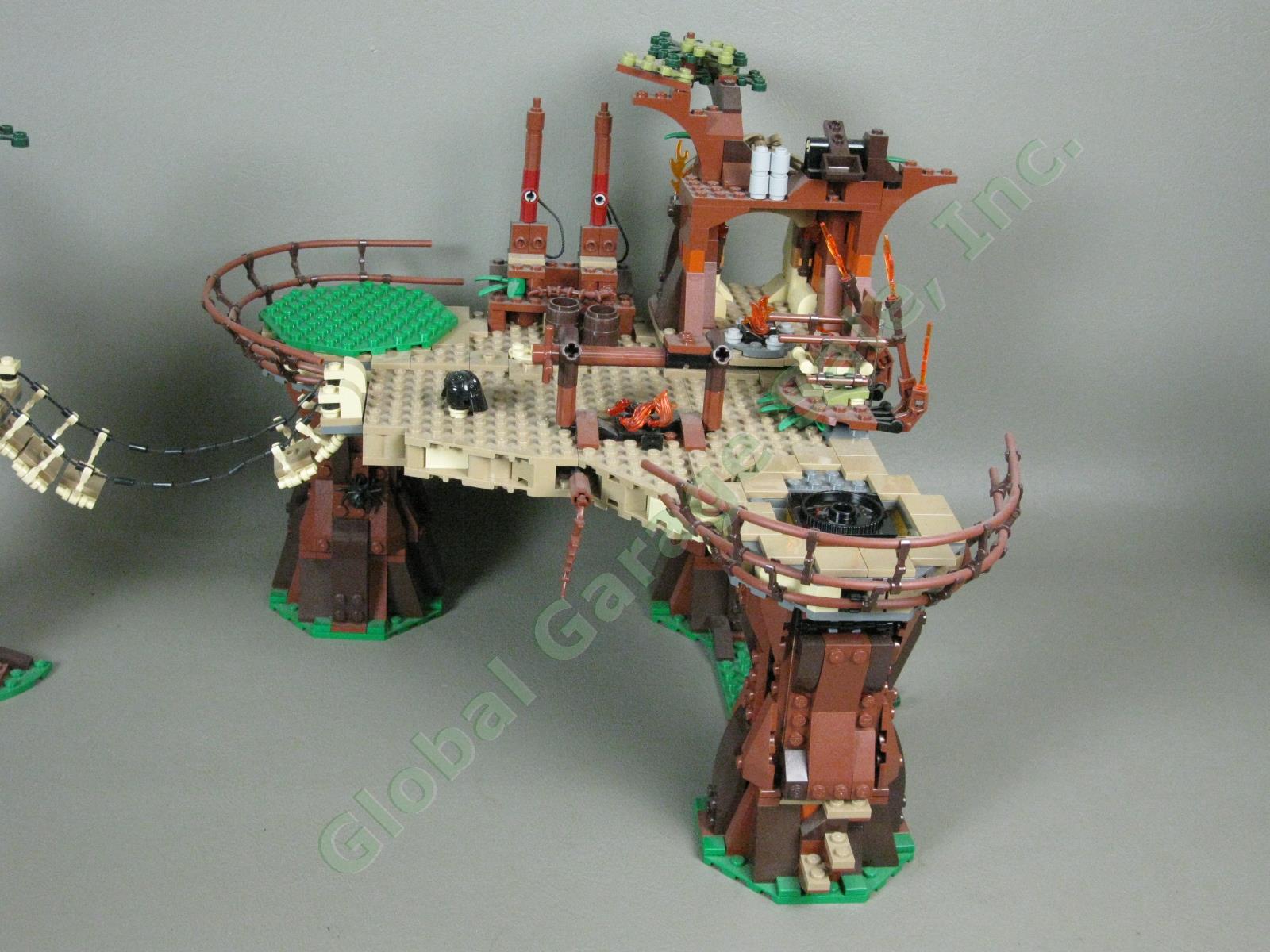 Lego Retired Star Wars Ewok Village 10236 Incomplete Building Set NO RESERVE! 1