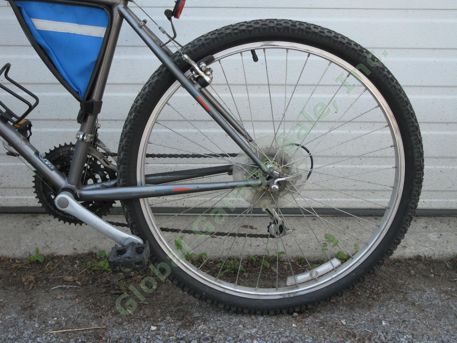 Specialized Hardrock 18-Speed Mountain Bike 18" Frame Shimano Ergon Seat +Tools 10