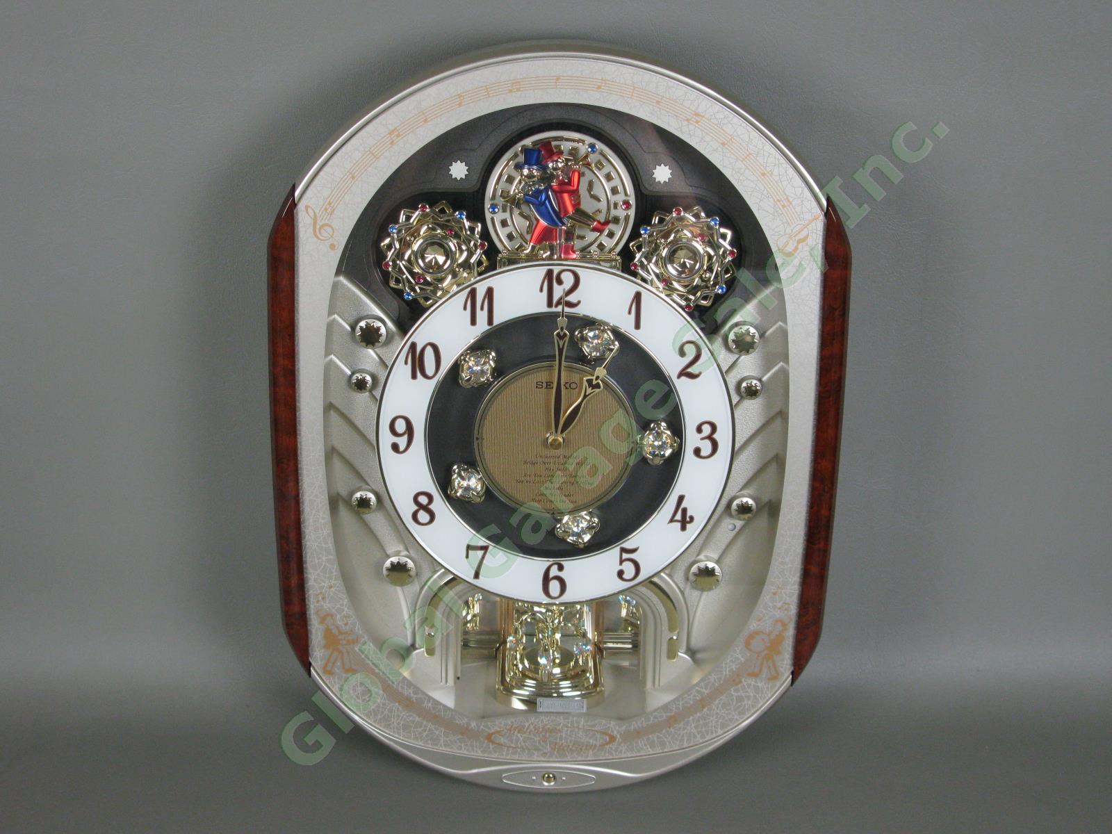 NEW IN BOX Seiko Beatles Melodies in Motion Clock Swarovski Crystals QXM134BRH 1